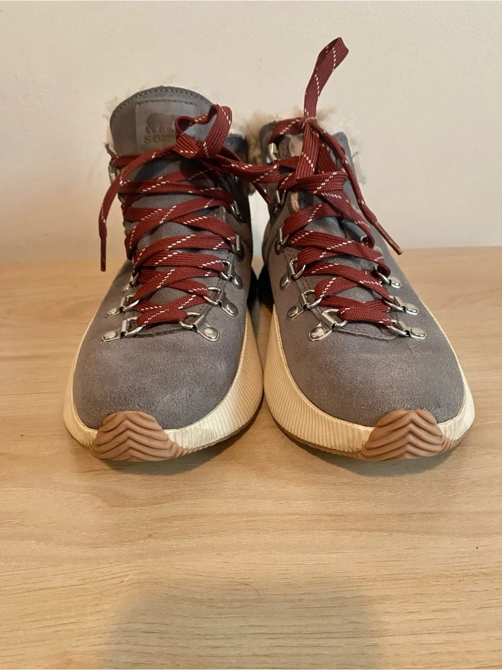 Sorel Gray Suede Waterproof Shearling-Trim Lace-Up Boots with Burgundy Laces 7.5
